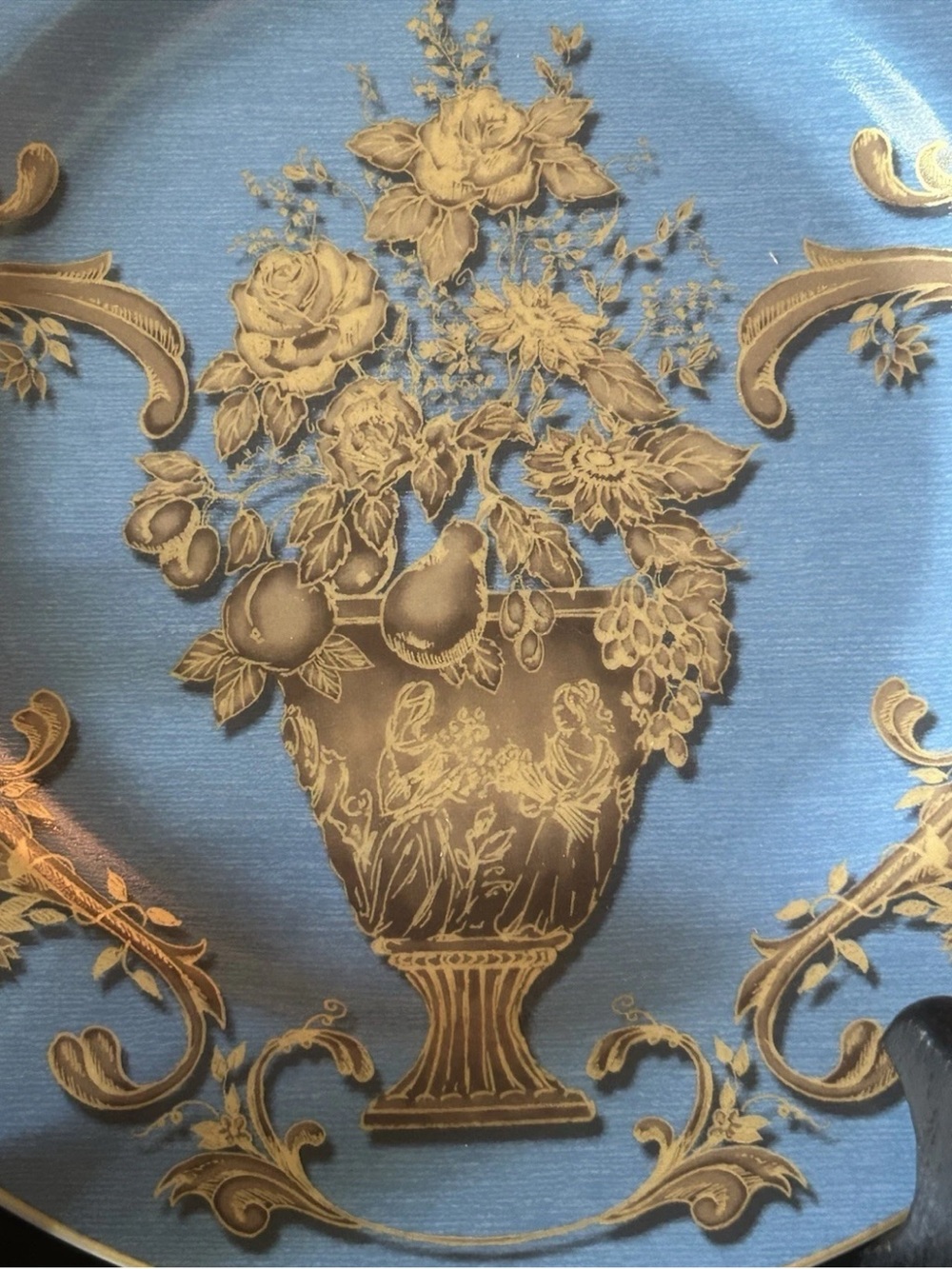4 American Atelier At Home Blue Jardiniere Dessert Plates 5240 In Box - Picture 3 of 9